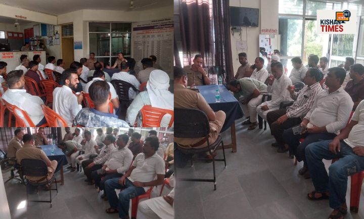 “थाना बुग्गावाला में दीपावली सुरक्षा बैठक के दौरान पुलिस और स्थानीय प्रतिनिधि”