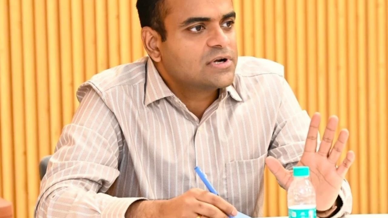 हरिद्वार में 2 अक्टूबर गांधी जयंती और लाल बहादुर शास्त्री जयंती कार्यक्रम की तैयारी