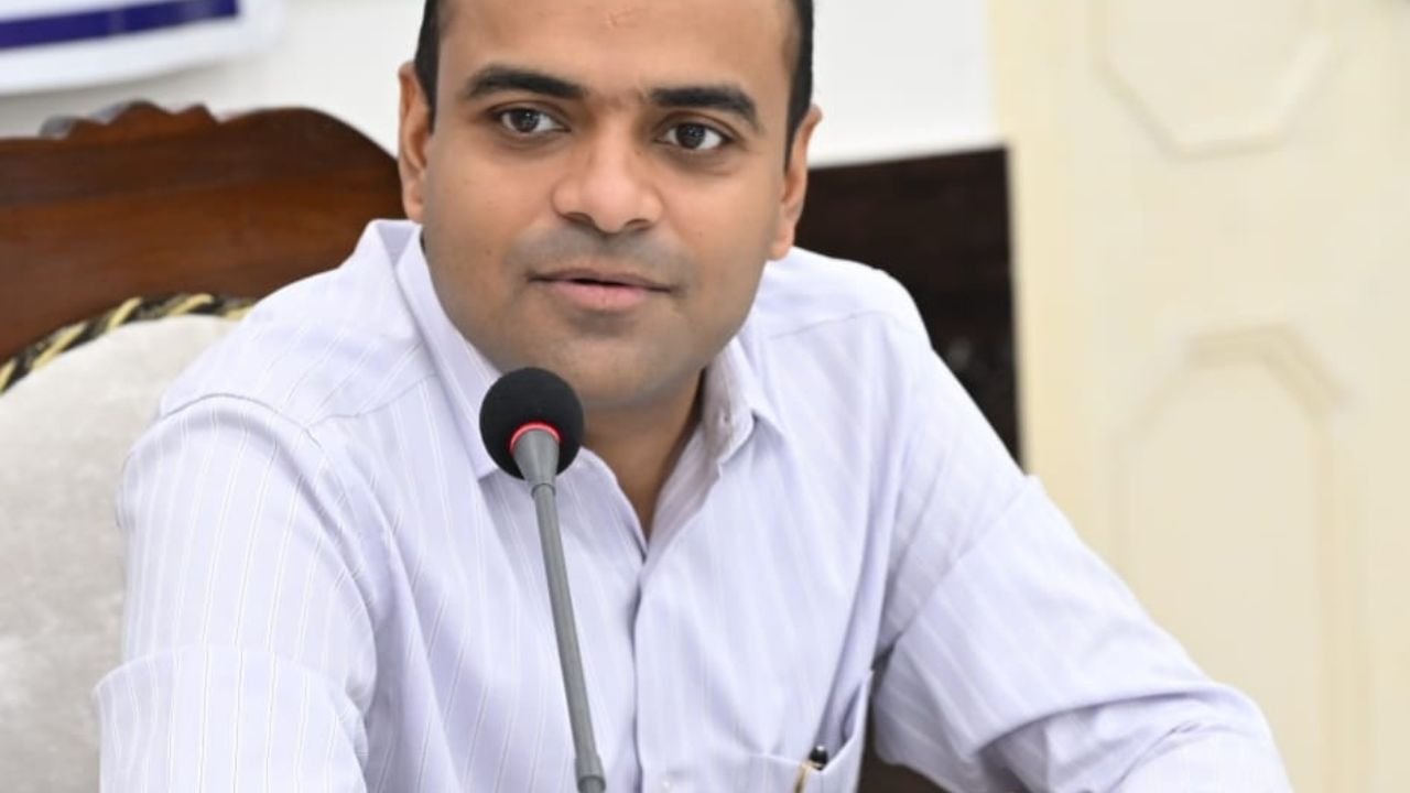 हरिद्वार में श्रीकृष्ण जन्माष्टमी को लेकर प्रशासन की तैयारियां और सुरक्षा व्यवस्था
