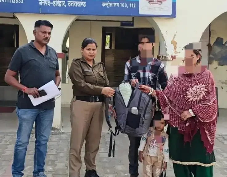 भगवानपुर पुलिस ने CCTV फुटेज की मदद से बरामद किया जेवरात से भरा बैग