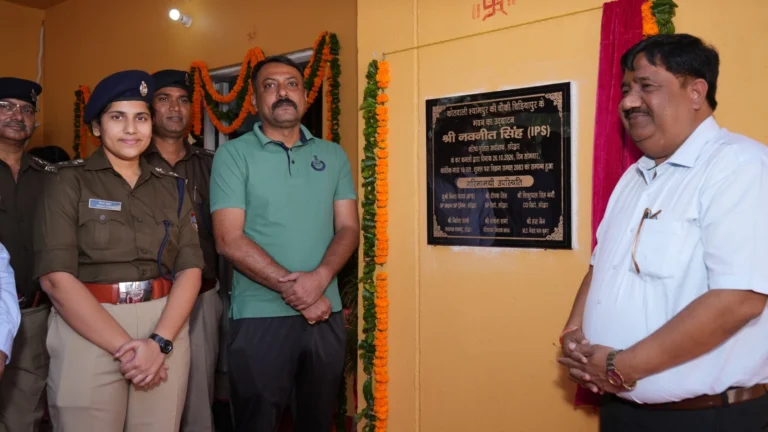 हरिद्वार के चिड़ियापुर में नवनिर्मित पुलिस चौकी का उद्घाटन करते SSP नवनीत सिंह